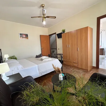 Giardino Degli Aranci فندق مبيت وإفطار La Massimina-Casal Lumbroso