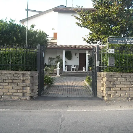 فندق مبيت وإفطار Giardino Degli Aranci